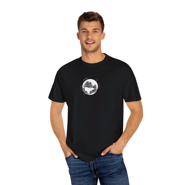 Queens Black Unisphere T-Shirt World's Fair T-Shirt Unisex Garment-Dyed T-shirt Rainbow Arc Text T-Shirt Comfort Colors T-Shirt